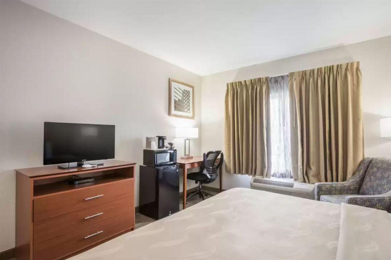 Quality Inn & Suites Lodi I-90 Dış mekan fotoğraf