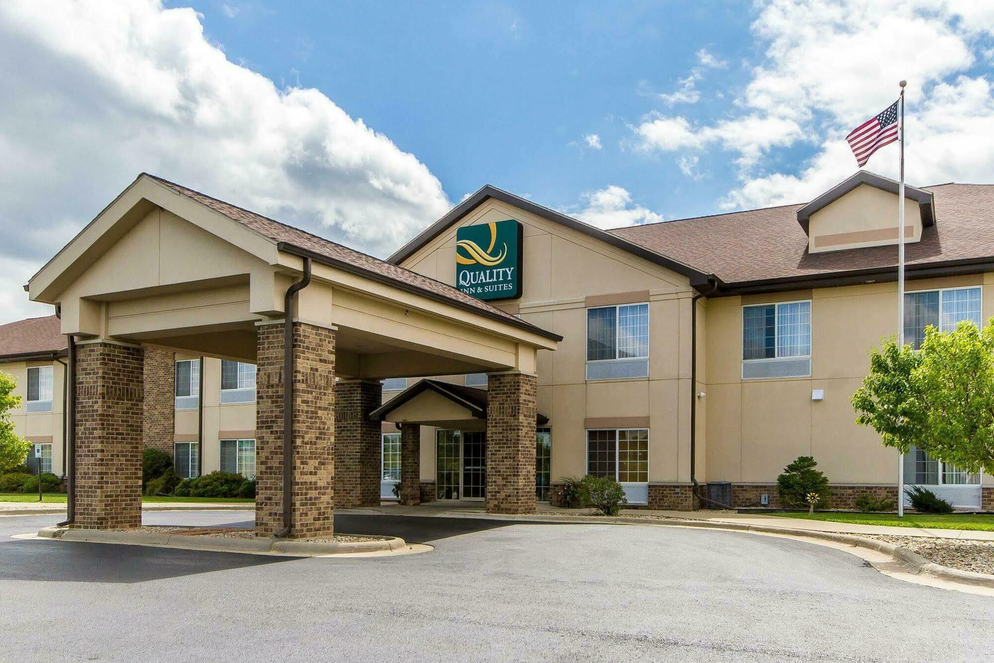 Quality Inn & Suites Lodi I-90 Dış mekan fotoğraf